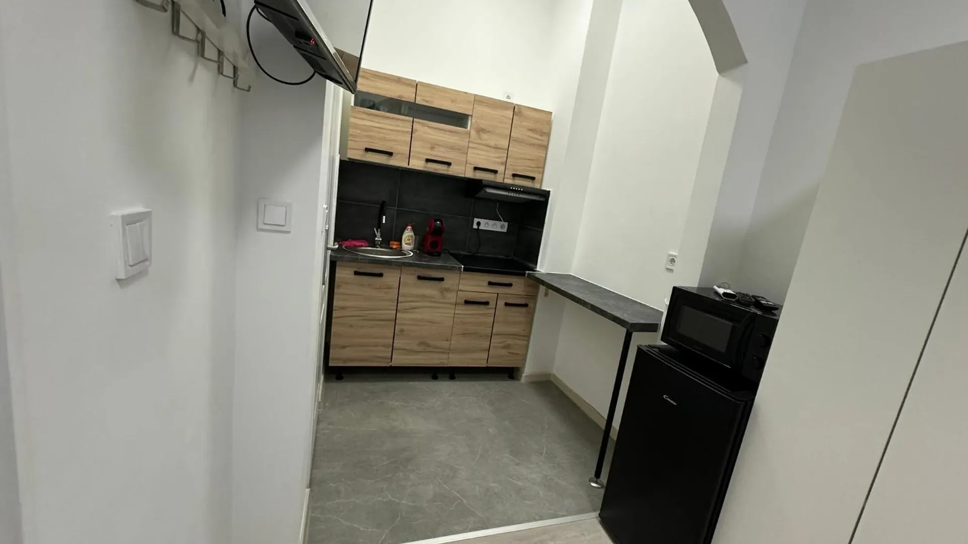 Mano Studios Budapest II